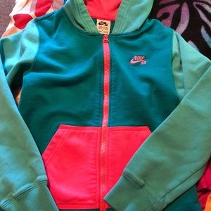 Girls size 7/8 Nike zip up hoodie